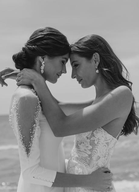 Imagen de la boda de Andrea y Mireia, compartida por Pronovias en su cuenta de Instagram.