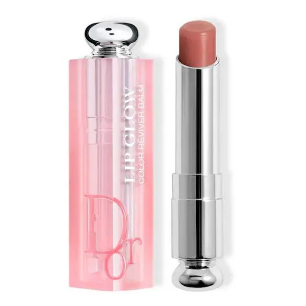 Dior Addict Lip Glow en tono Rose Nude. 