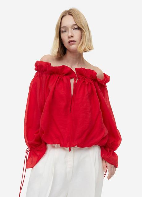 Blusa roja off the shoulder