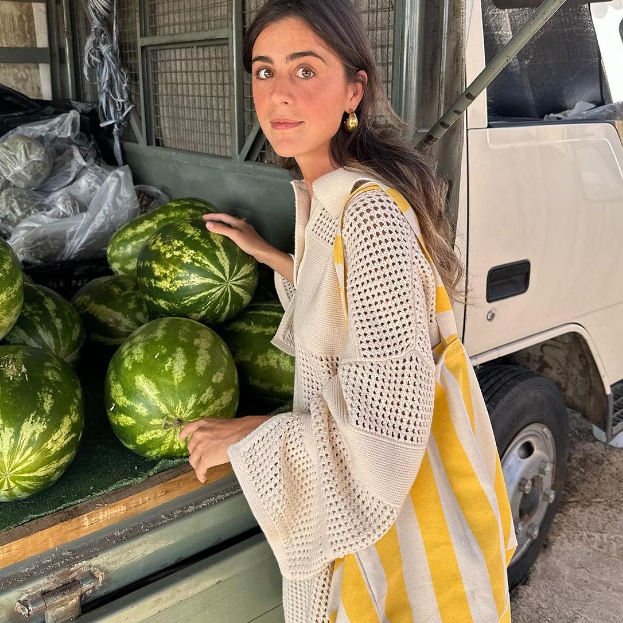 Una influencer con vestido de Gant./@vicmontanari