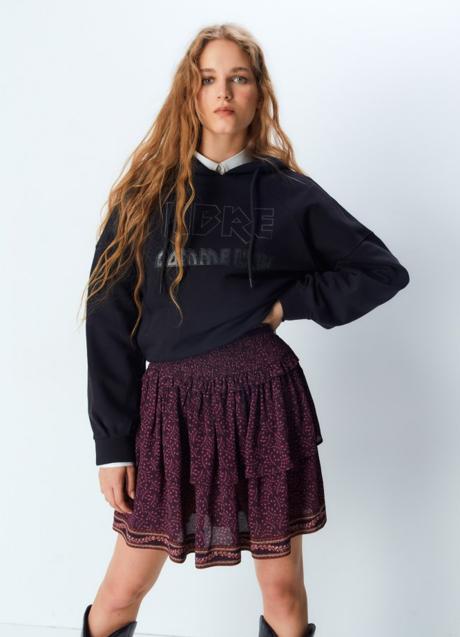 Falda estampada de Sfera (25,95 euros)