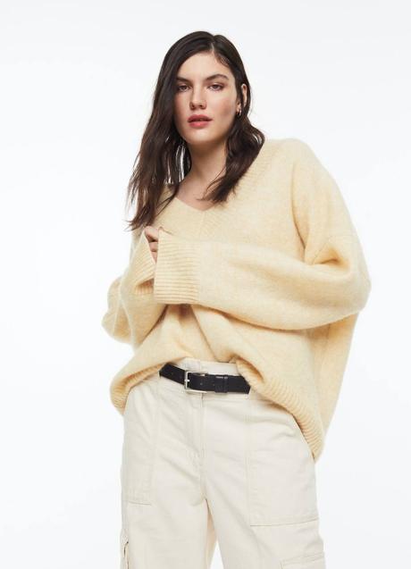 Jersey oversize en tono mantequilla