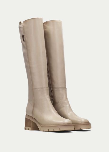 Botas blancas de Hispanitas, 195,90 euros.