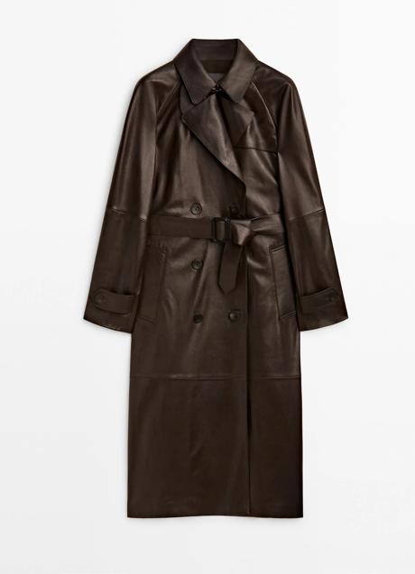 Gabardina marrón de Massimo Dutti, 399 euros.