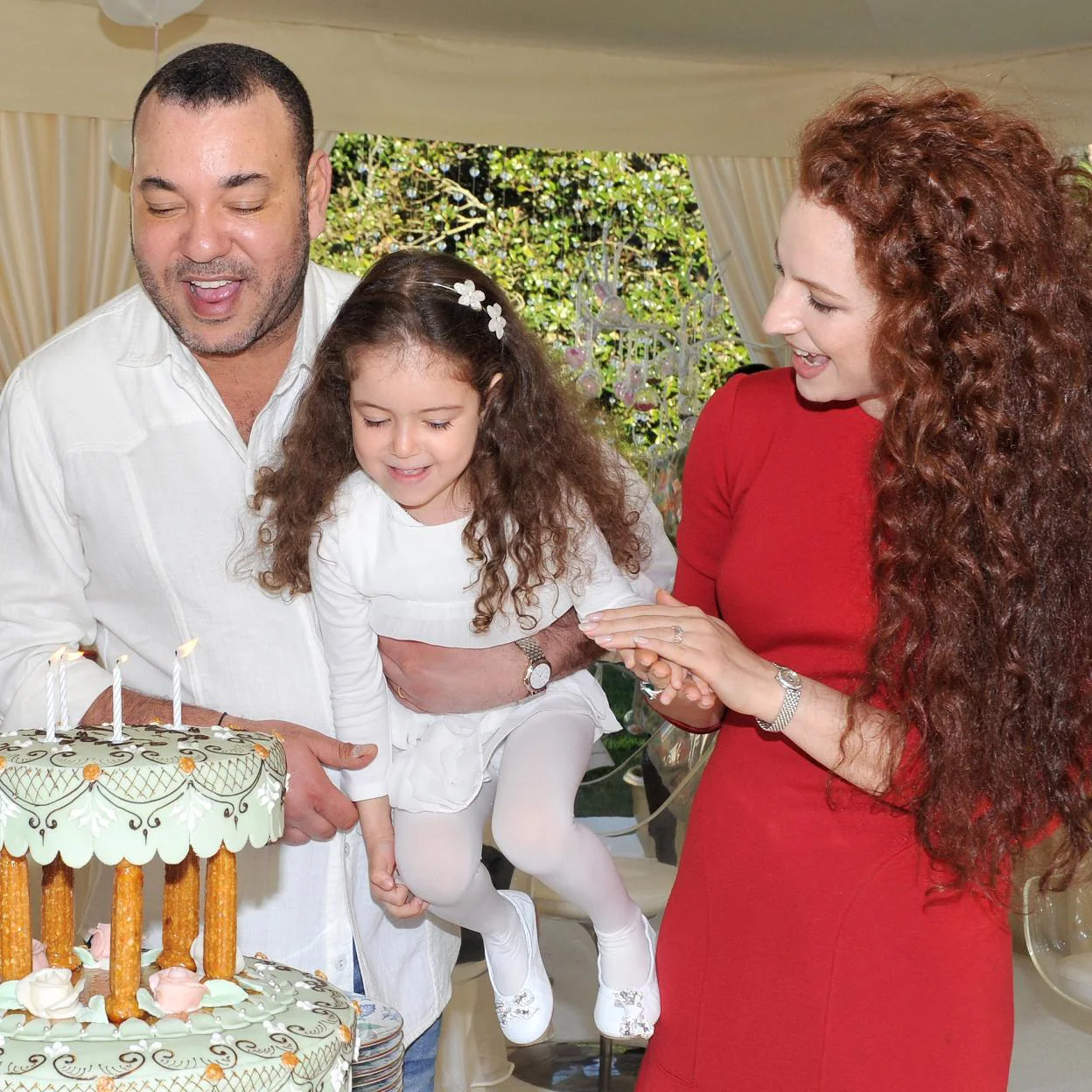 Así es la hija desconocida Mohamed VI que ha crecido sin su madre, Lalla  Salma | Mujer Hoy