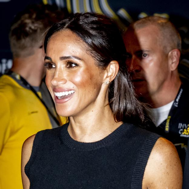 El truco de los pantalones pitillo de Meghan Markle que te hace parecer más alta