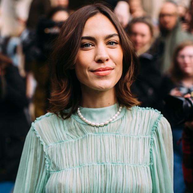 Alexa Chung tiene el pelo fino.