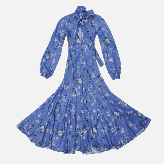 El vestido de Letizia ha sido creado a partir de este diseño de Juan Vidal (700 euros).