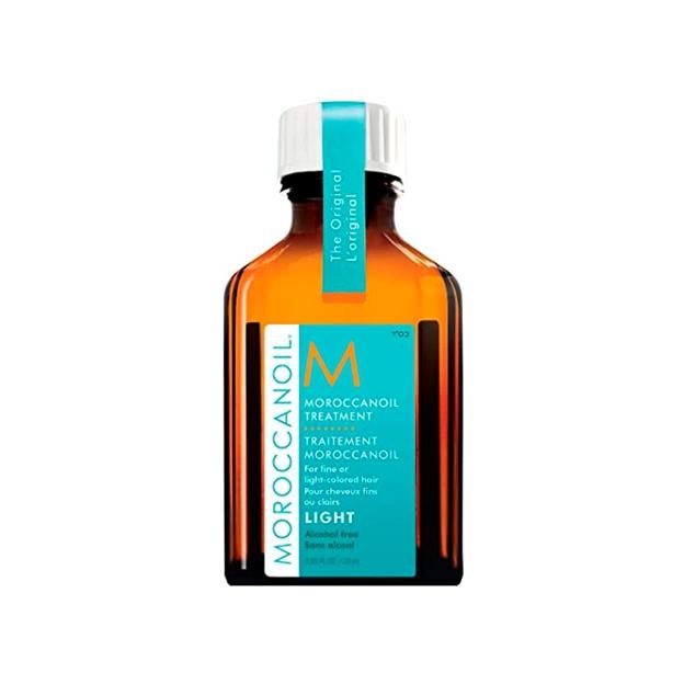 Aceite capilar Light de Moroccanoil (12,92 euros).