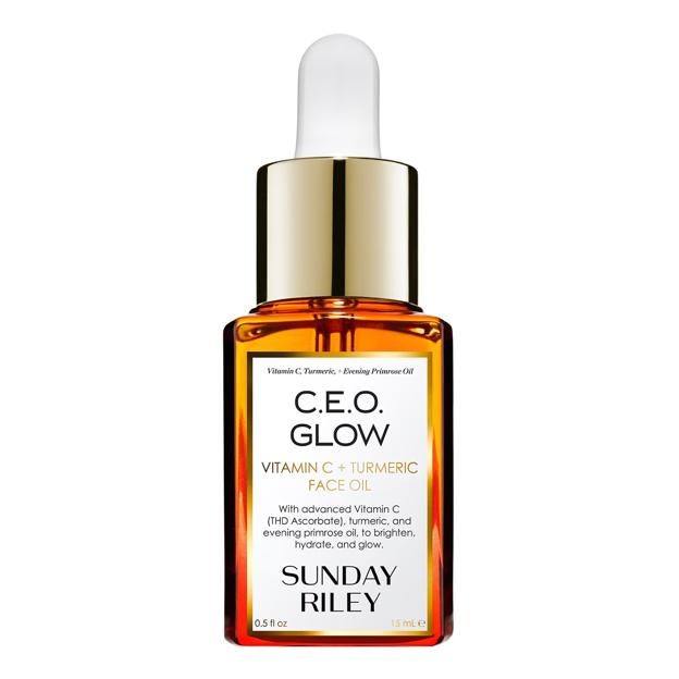 Aceite facial con vitamina C y cúrcuma de Sunday Riley.