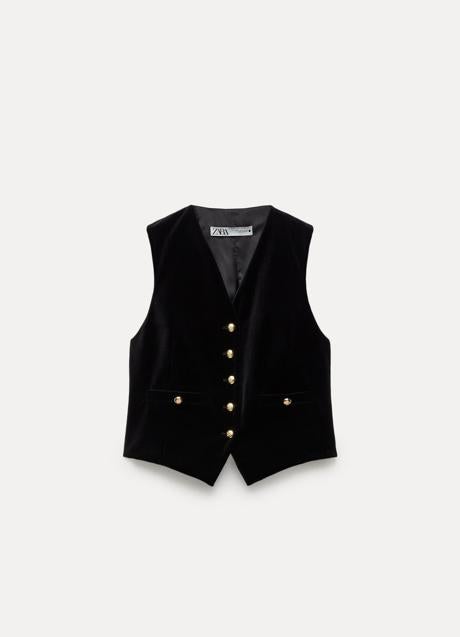 Chaleco de terciopelo de Zara (45,99 euros)