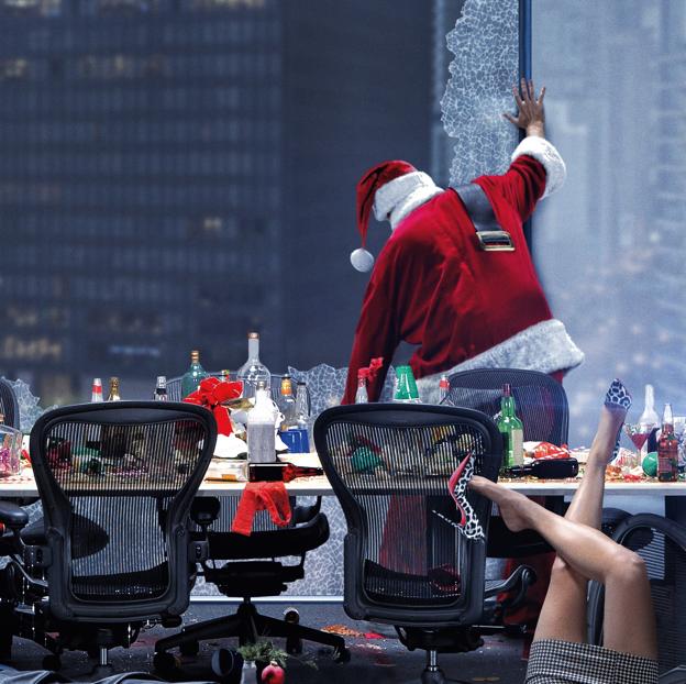 Imagen promocional de la película Office Christmas Party. 