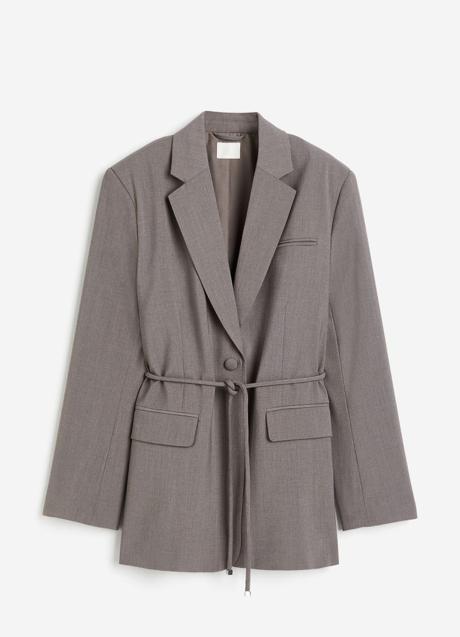 Americana gris de H&M (39,99 euros)