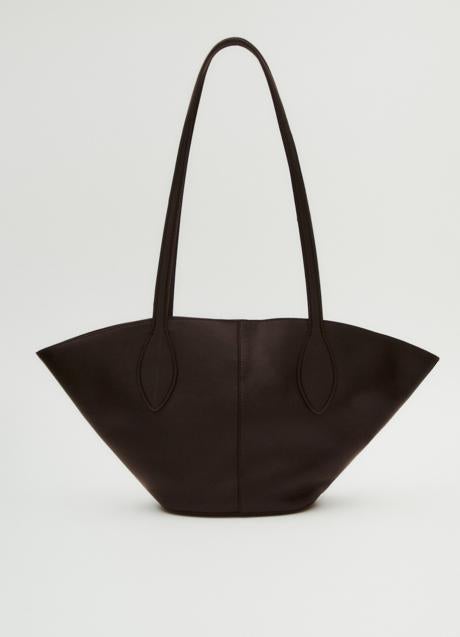 Bolso de piel de Massimo Dutti (199 euros)