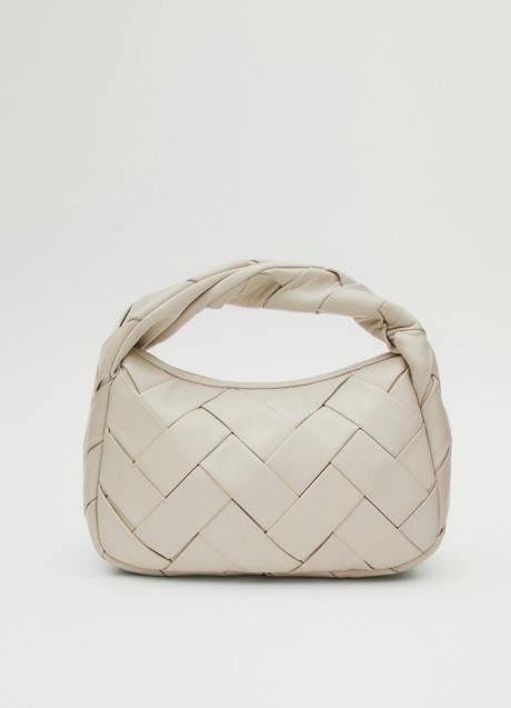 Bolso trenzado Massimo Dutti (149 euros)