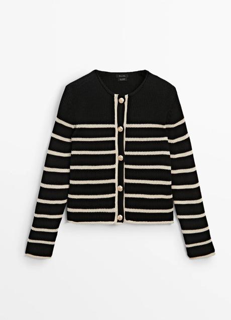 Chaqueta de rayas de Massimo Dutti (59,95 euros)