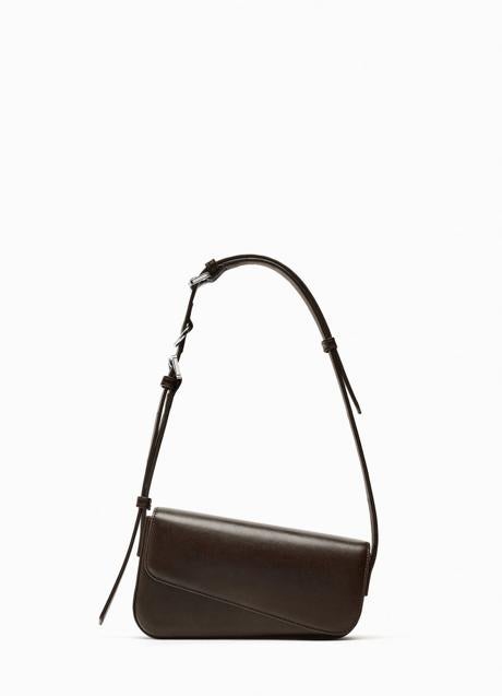 Bolso de hombro de Zara (29,99 euros)