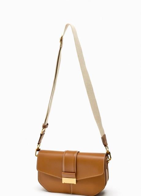 Bolso bandolera de Zara (29,99 euros)