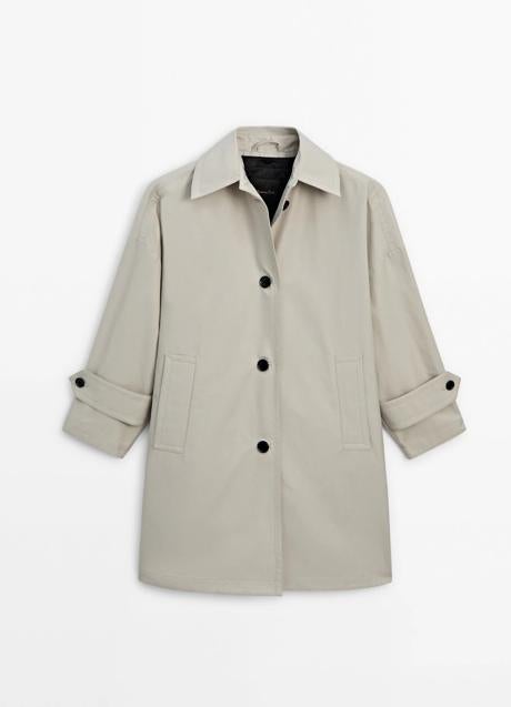 Gabardina corta de Massimo Dutti (149 euros)