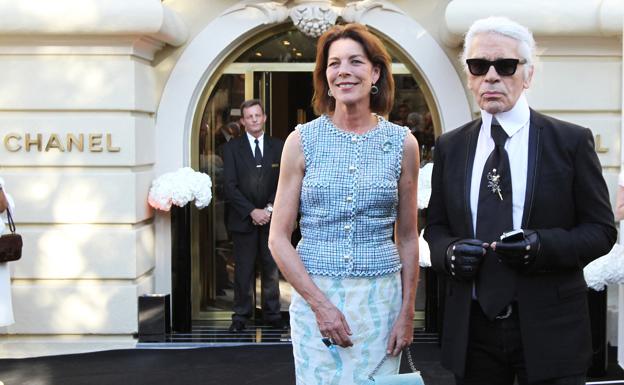 Carolina de Mónaco junto a su amigo Karl Lagerfeld. / 