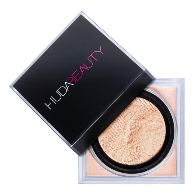 Huda Beauty Easy Bake Loose Baking & Setting Powder.