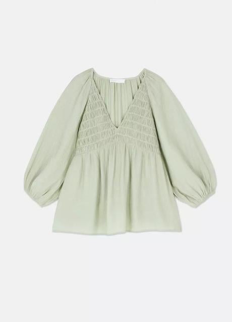 Blusa verde de Primark (14 euros)