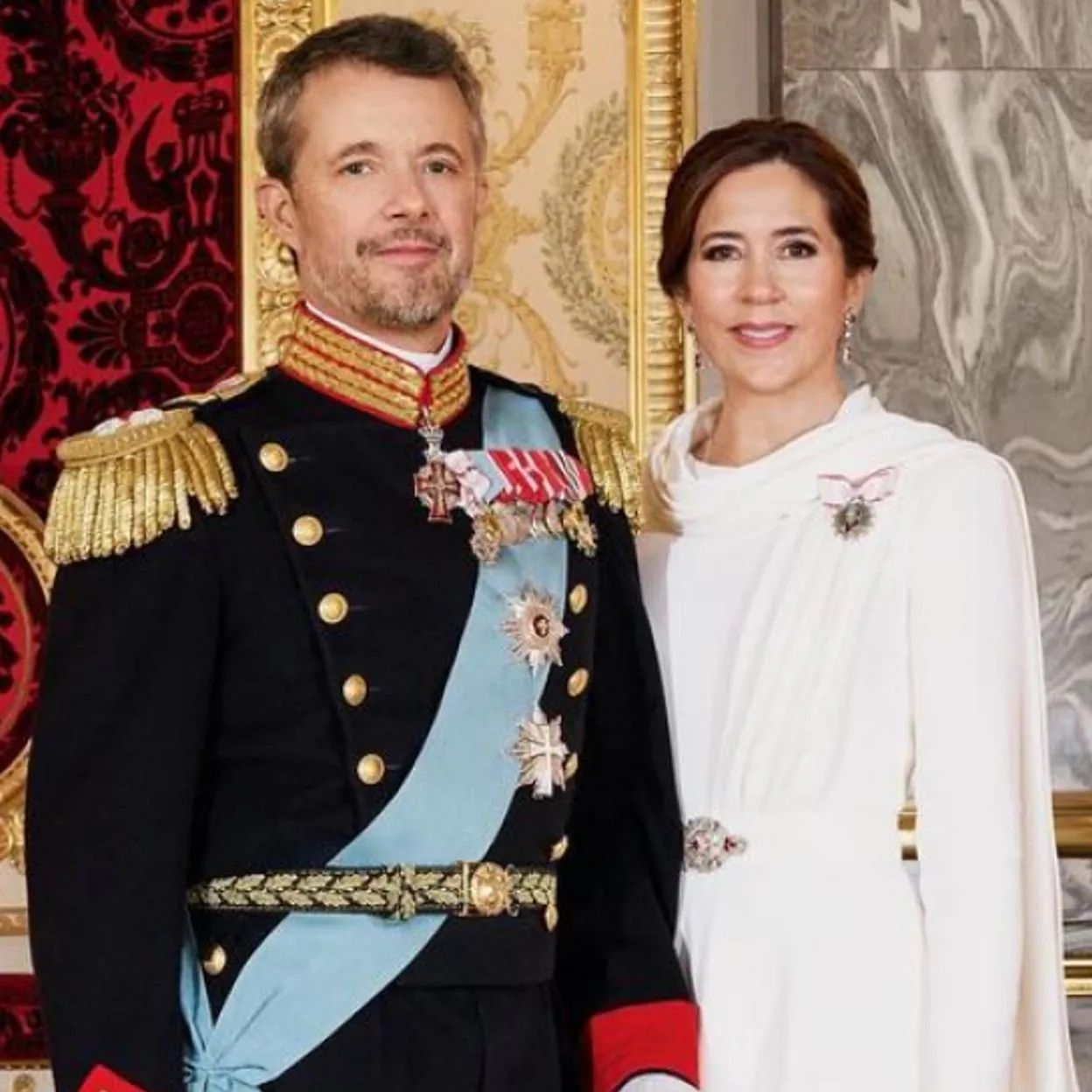 Los príncipes Mary y Federico de Dinamarca el día de su proclamación. /instagram