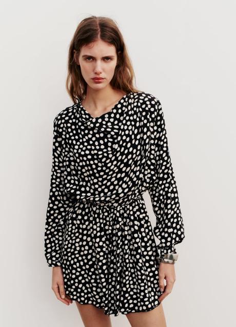 Vestido estampado de Zara (29,99 euros)