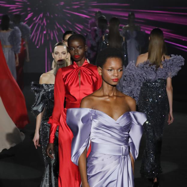 Los mejores desfiles de MBFWMadrid 2024: del regreso de Berhayner a los diseños con inspiración lunar de Hannibal Laguna