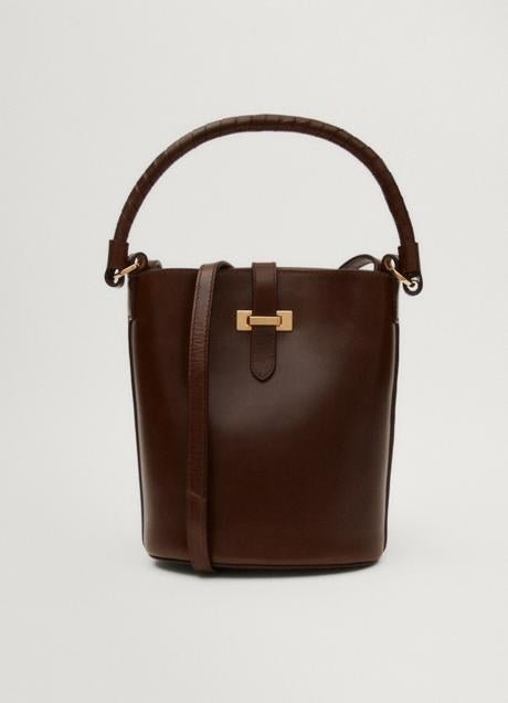 Bolso marrón de piel de Massimo Dutti (129 euros)