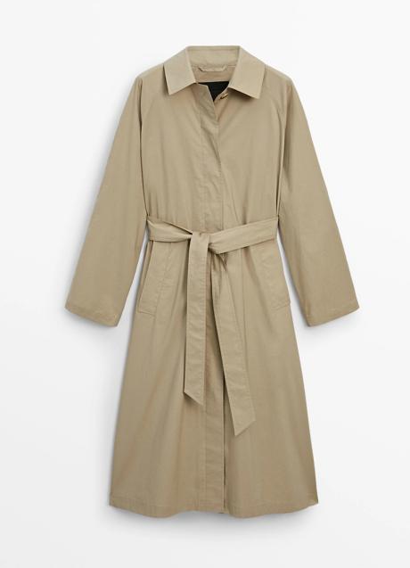 Trench con cinturón de Massimo Dutti (129 euros)