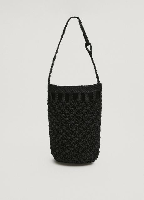 Bolso trenzado de Massimo Dutti (199 euros)