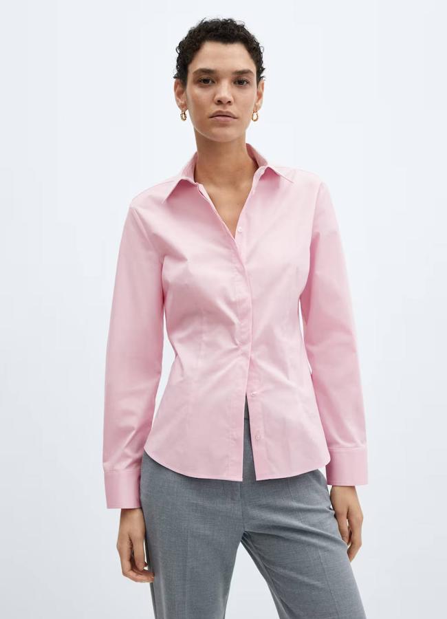 Camisa rosa básica estilo traje