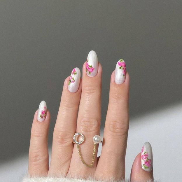 Uñas coquette: la manicura romántica más viral | Mujerhoy