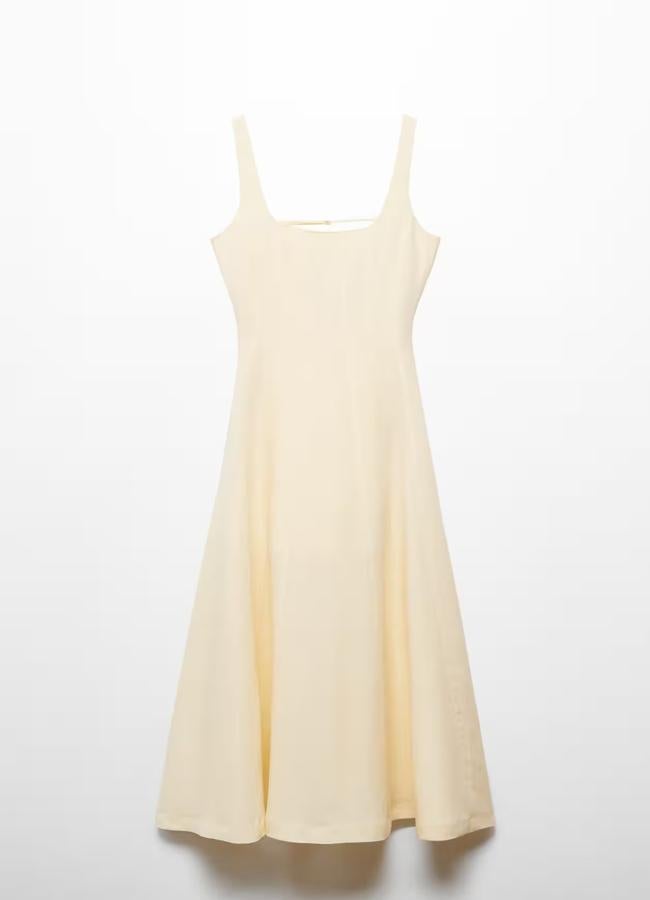 Vestido butter tone, 129,99 euros.