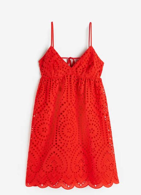 Vestido rojo de H&M (34,99 euros)