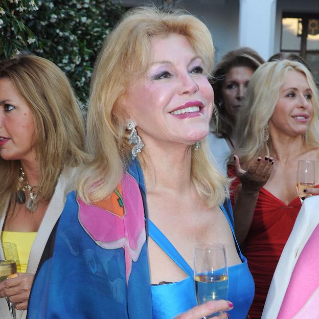 Carmen Cervera, la baronesa Thyssen celebra una fiesta en Marbella. 