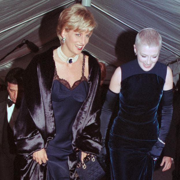 La princesa Diana de Gales en la Gala MET de 1996. 