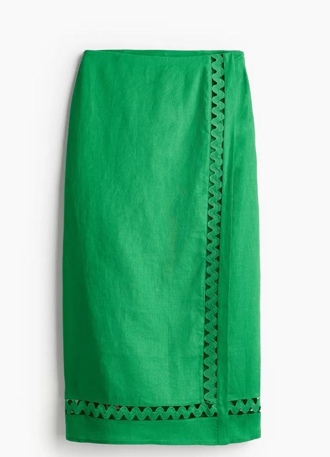 Falda de lino verde estampada de H&M, 54,99 euros.