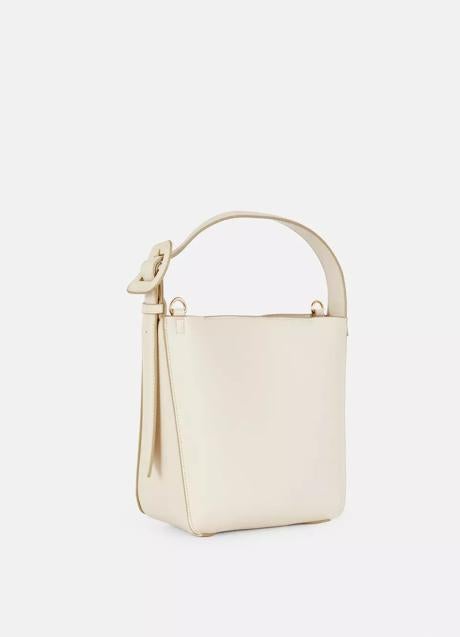 Bolso blanco de Primark (12 euros)