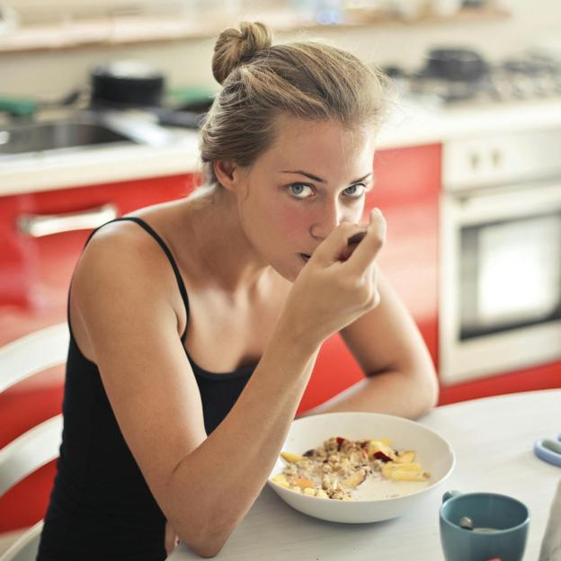 El desayuno saludable que se ha hecho viral en TikTok para adelgazar