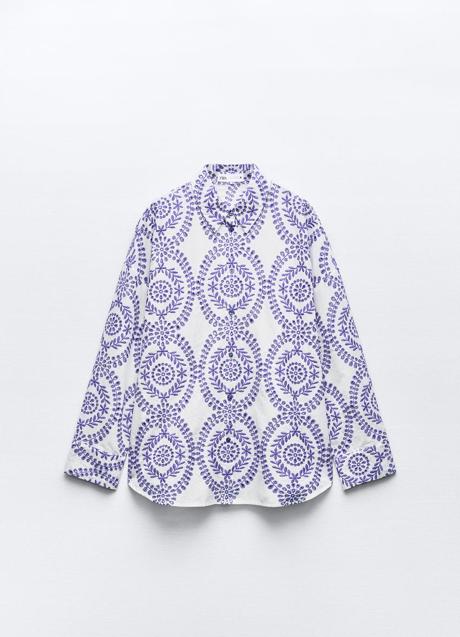 Camisa con bordados de Zara (39,99 euros)