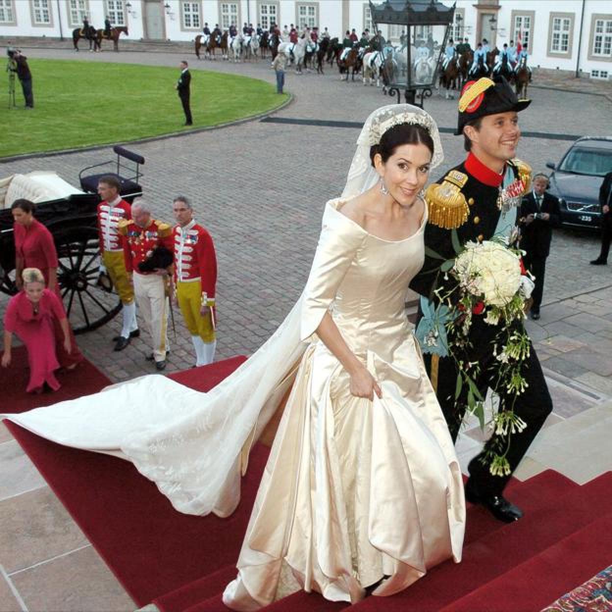 Federico y Mary de Dinamarca en una imagen el día de su boda. /gtres