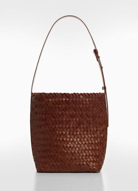 Bolso trenzado de Mango (99,95 euros)