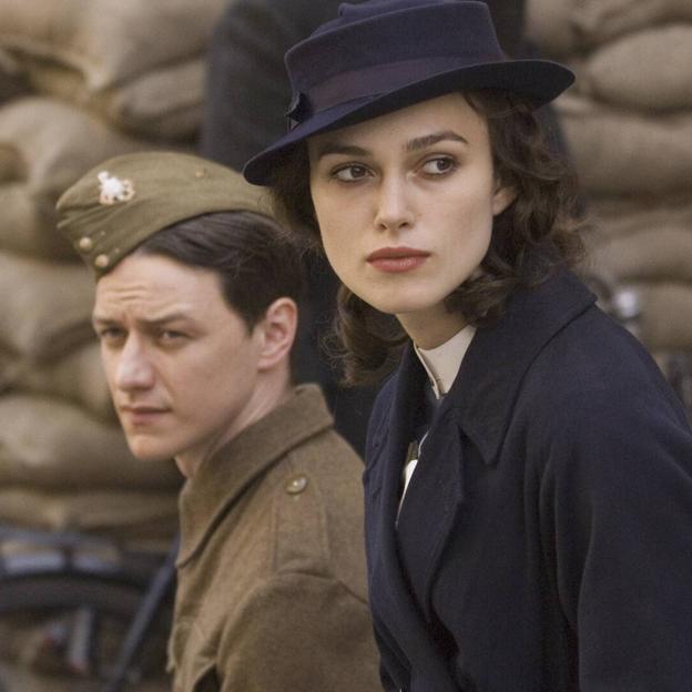 James McAvoy y Keira Knightley en una imagen de la película basada en el libro de Ian McEwan, Expiación.