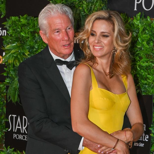 Cómo fue la boda secreta de Richard Gere y Alejandra Silva hace seis años: monjes budistas y tres vestidos de novia espectaculares