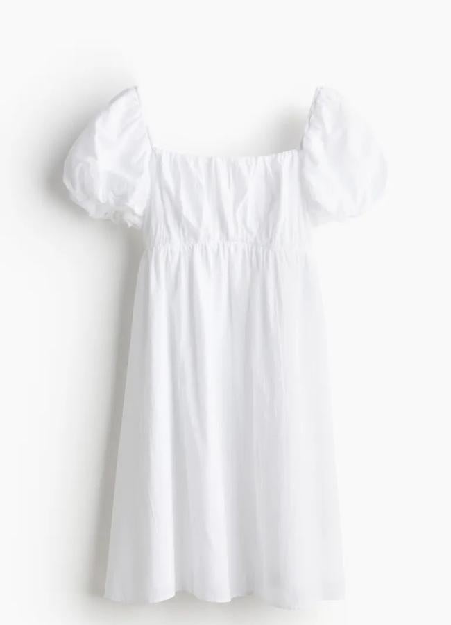 Vestido babydoll de H&M, 25,99 euros.