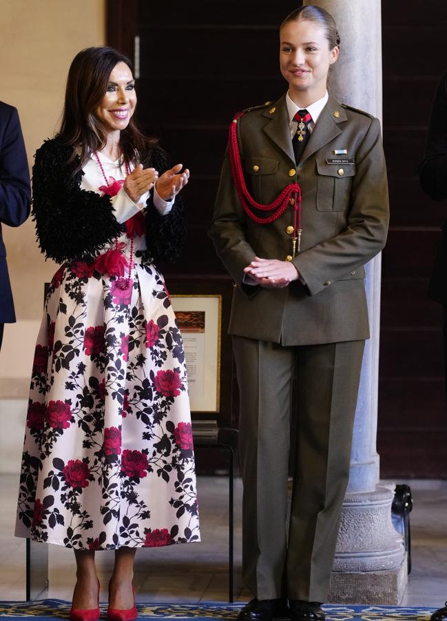 La princesa Leonor y Marta Férnandez, presidenta de las Cortes de Aragón (LIMITED PICTURES)