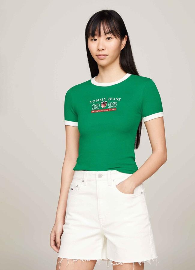 Camiseta verde de Tommy Jeans.