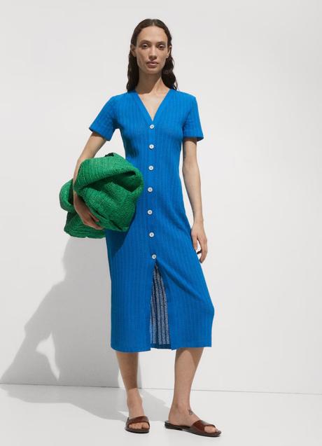 Vestido azul de Mango (29,99 euros)